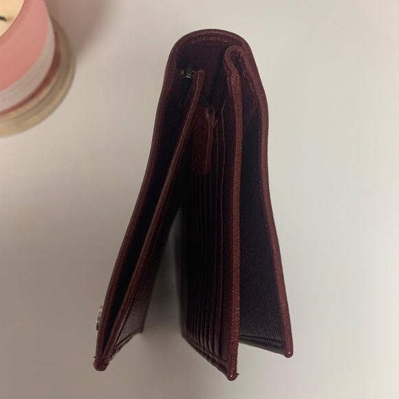 Balenciaga Organizer Wallet, come with original dusk bag and box. - Picture 5 of 12